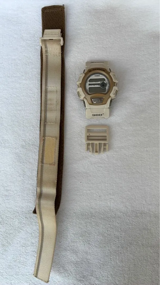 CASIO G-SHOCK X-treme 900°
