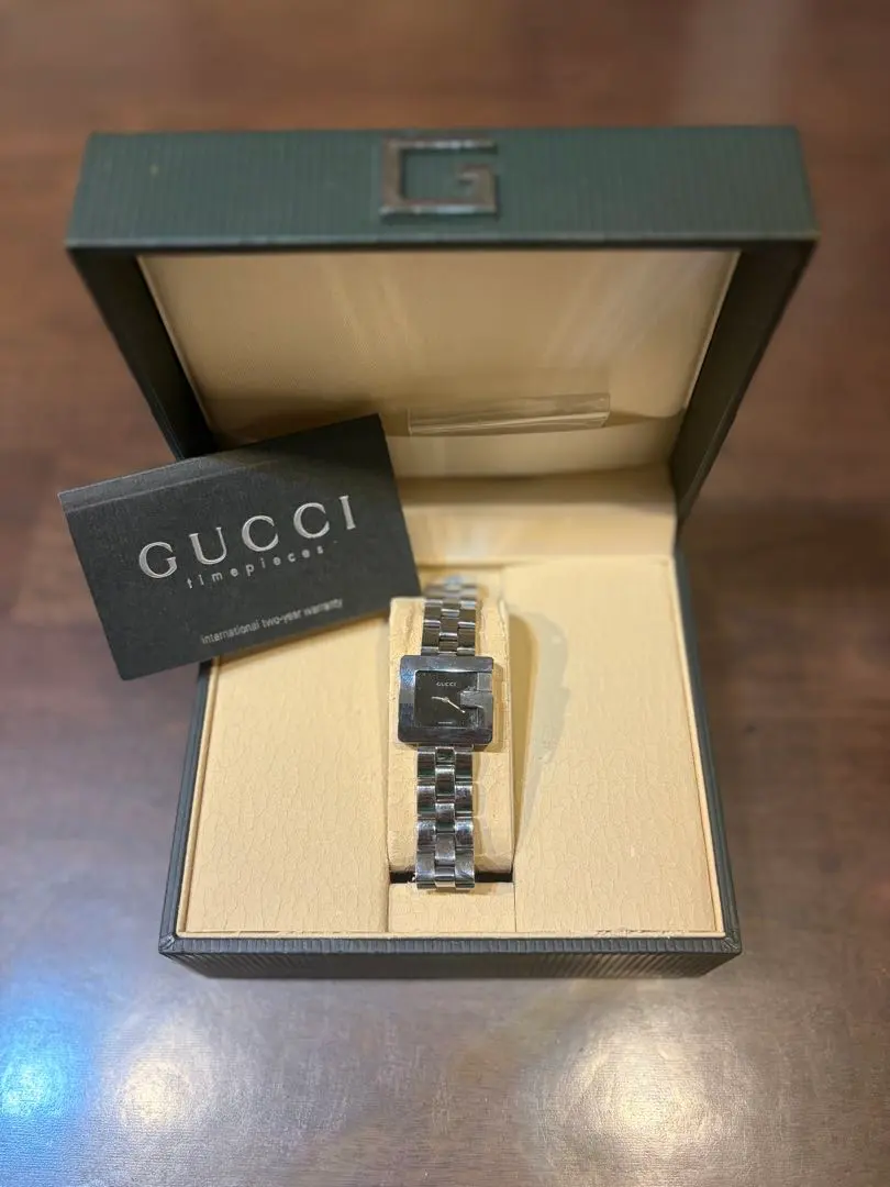 GUCCI Gクラス レディース 腕時計 クォーツ