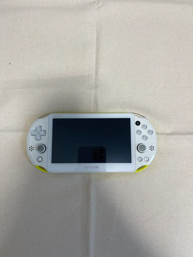 PlayStation Vita 本体 ライムグリー