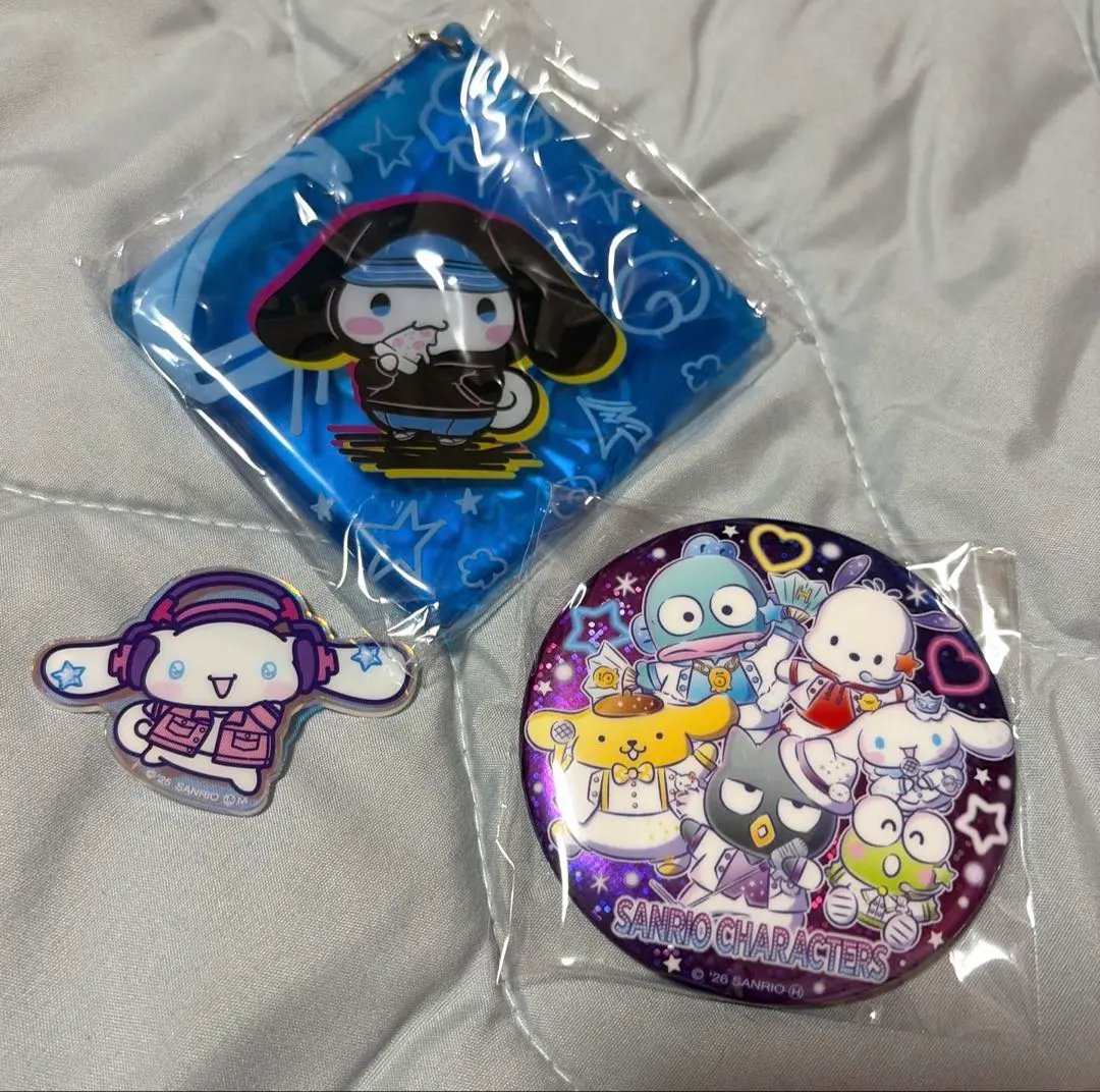 サンリオ シナモロール ポーチ 缶バッジ チャーム セット