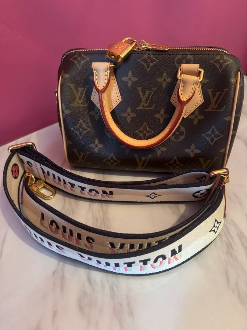 ✨土日限定早い者勝ち✨西武渋谷Louis Vuitton 新品バンドリエール20